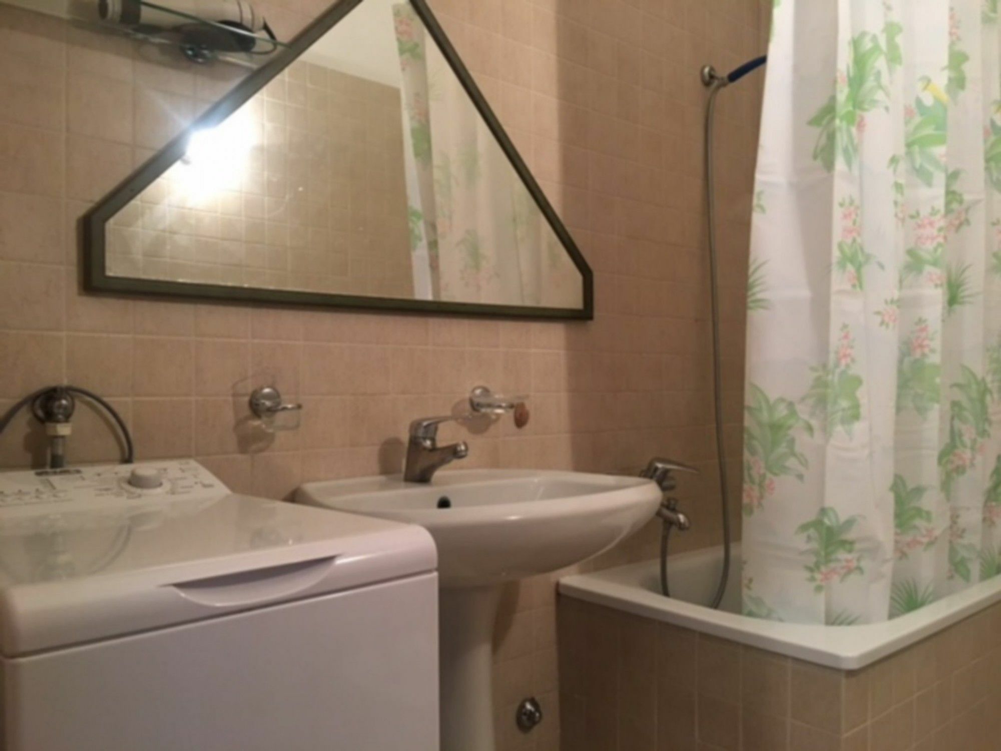Sarno Apartments Caravaggio سيرمِيوني المظهر الخارجي الصورة